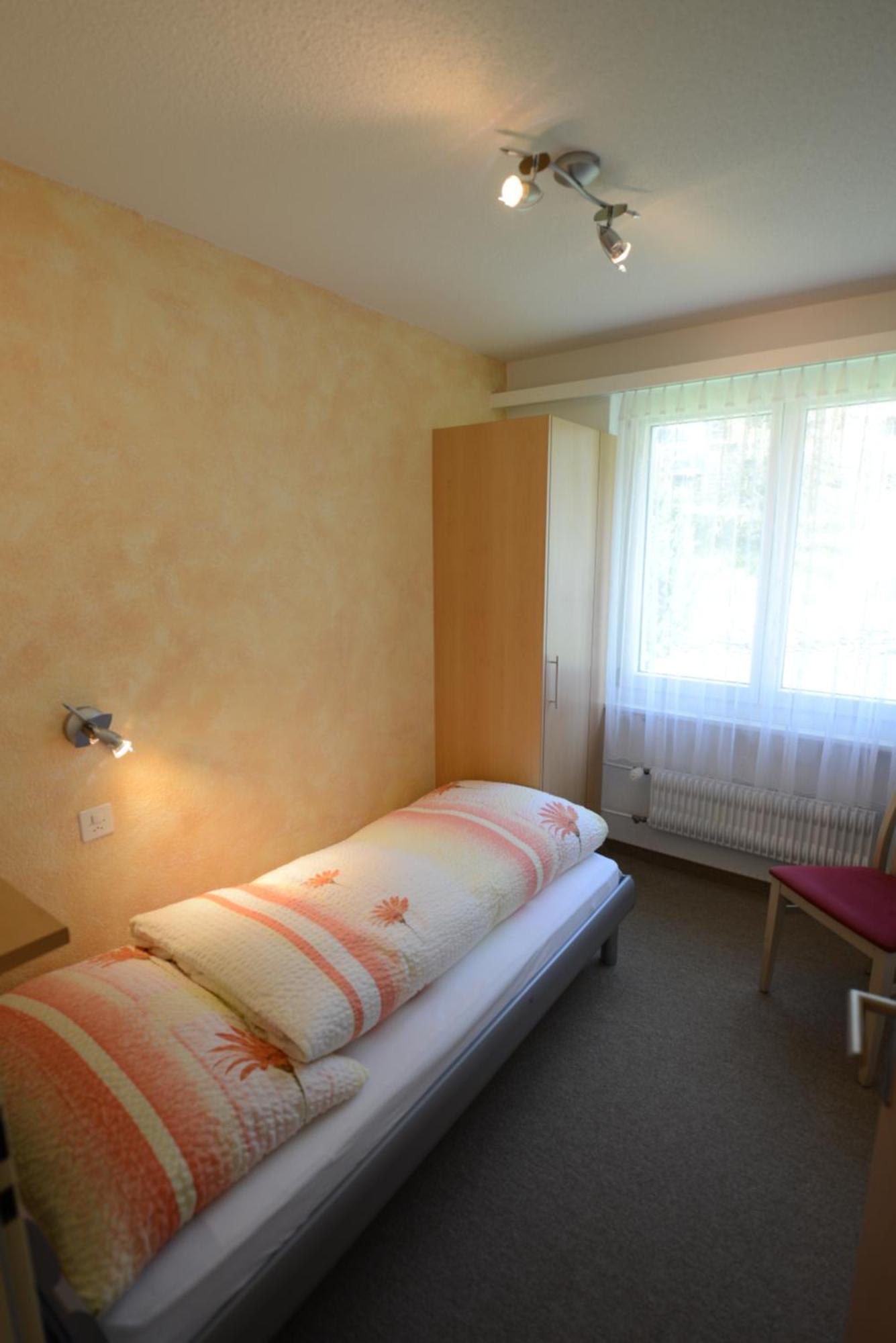 Haus Kandahar Saas-Fee Kamer foto